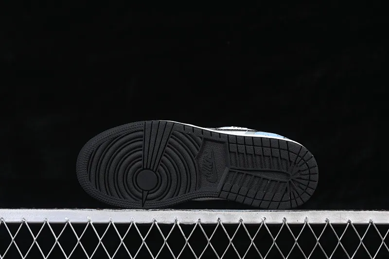 All categories Air Jordan Jordan series basketball shoes Air Jordan 1 Low Air Jordan 1 Low AJ1 Joe 1 Year of the Horse limited low-top cultural casual sneakers 553560-081